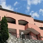 Blu Panorama Belvedere Di アパート *