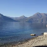 Blu Panorama Belvedere Di アパート