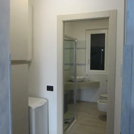 Blu Panorama Belvedere Di Βαρένα