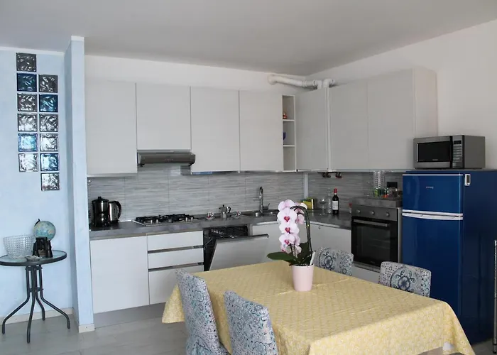 Blu Panorama Belvedere Di