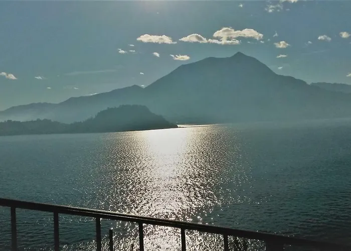 Blu Panorama Belvedere Di Varenna
